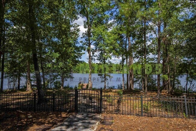 Photo - 203 Mariners Cove Dr