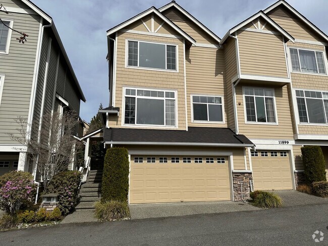 Building Photo - Beautiful Downtown Bellevue 3bd 2.5Bath La... Rental