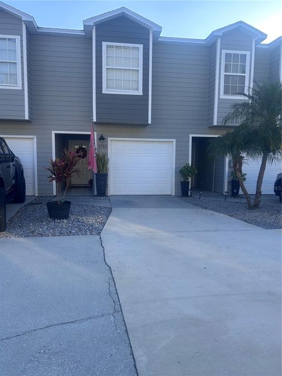 Building Photo - 3713 W Cass St