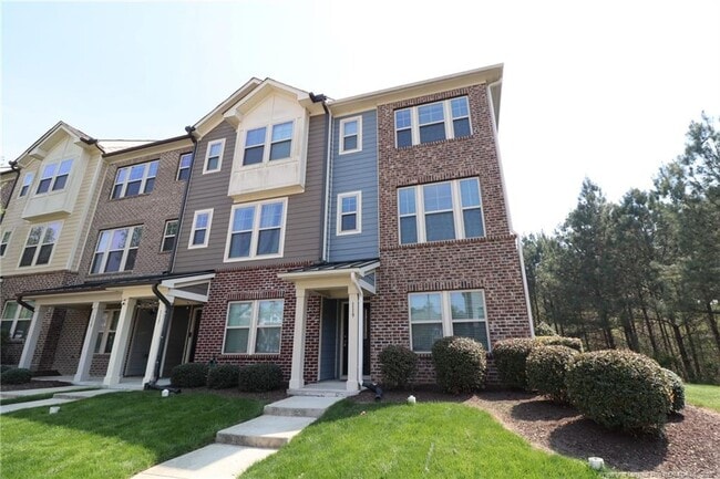 Building Photo - 119 Ballyliffen Ln