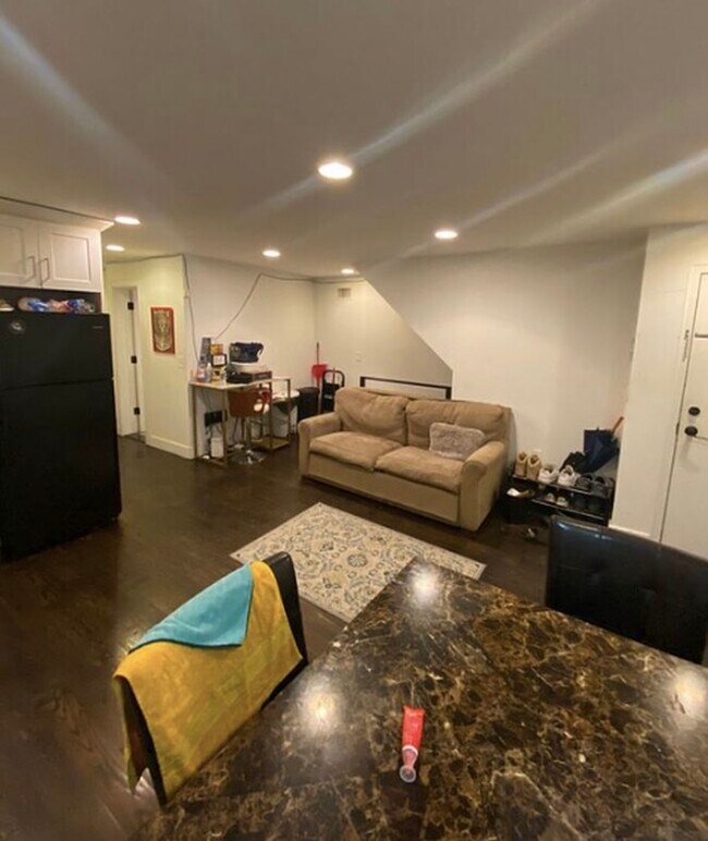 Photo - 1134 Jefferson Ave Unit 1