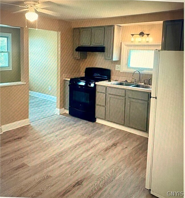 Photo - 8050 Lucas Dr