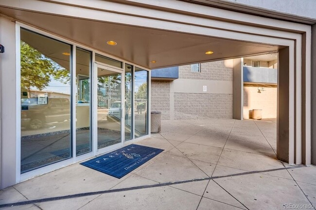 Photo - Amazing Condo with Beautiful Mountain and City Views!