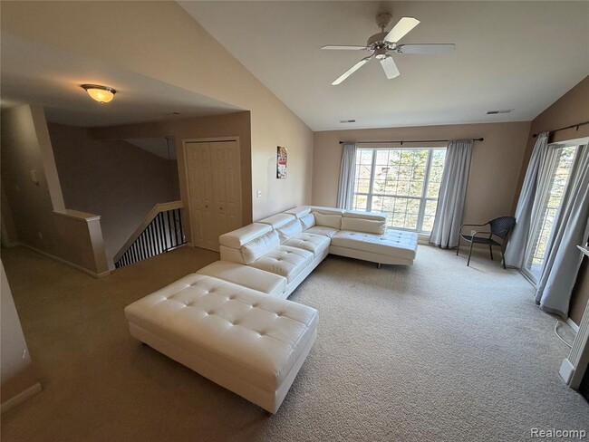 Photo - 16751 Carriage Wy