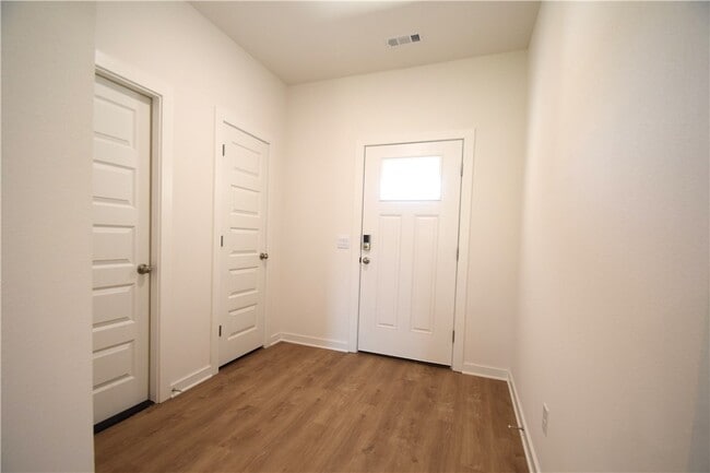 Photo - 322 Texas Ave