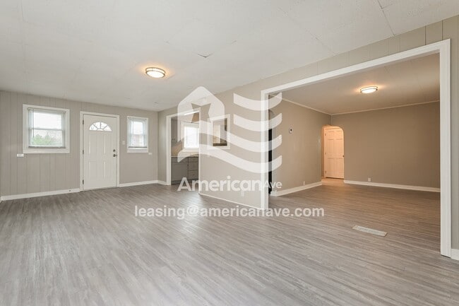 Photo - 933 Sycamore St