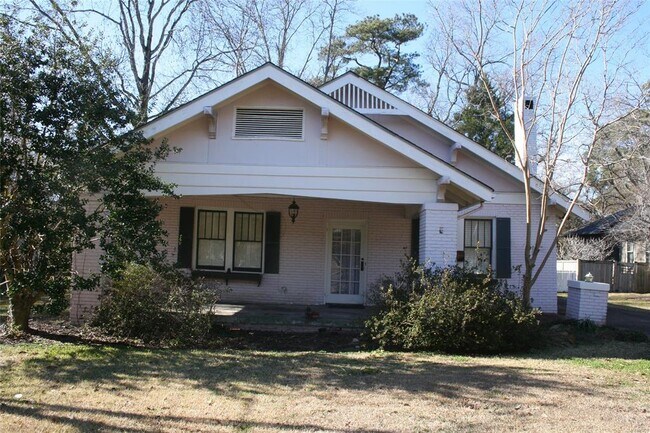 917 Park Ave