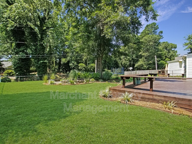 Photo - 127 Old Petrie Rd