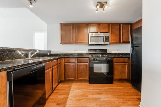 Photo - 4217 W Irving Park Rd Unit 2B