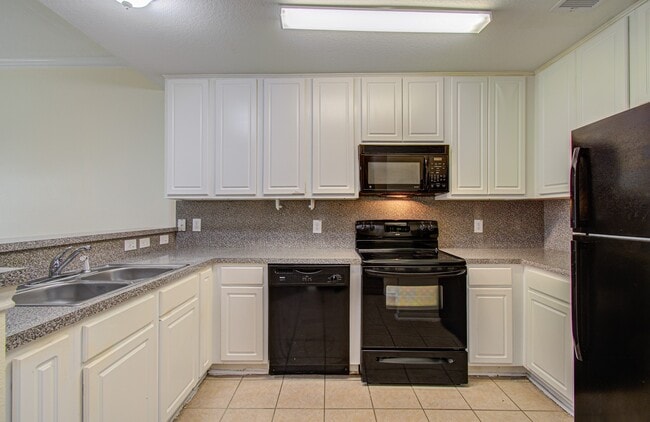 Photo - 3815 Shire Valley Dr