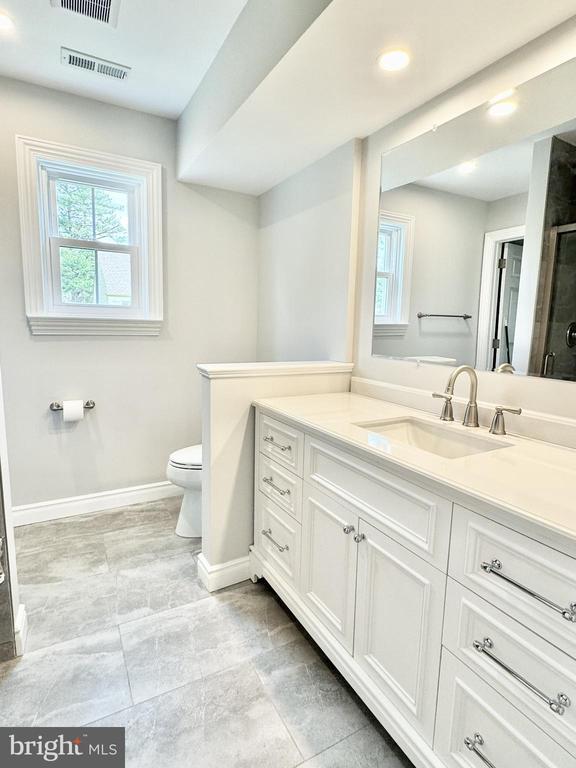 Photo - 1 Foxborough Ct