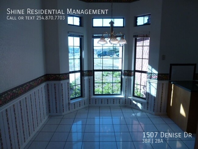 Photo - 1507 Denise Dr