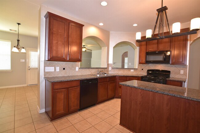 Photo - 7927 Cardinal Landing Ln