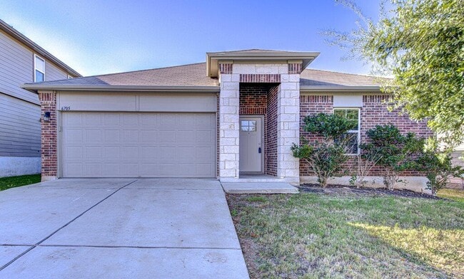 Building Photo - 6705 Loretta White Ln