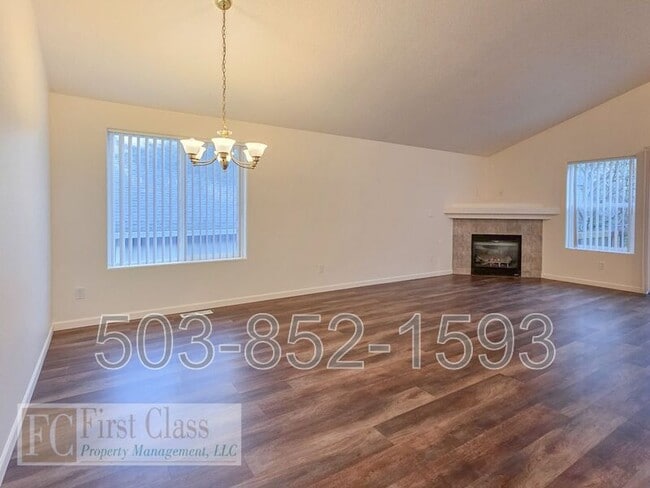 Photo - 13170 SW Menlor Ln