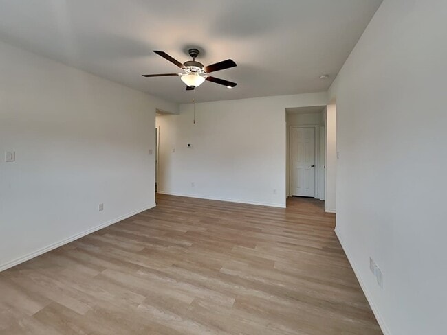 Photo - 22407 Sonora River Trce