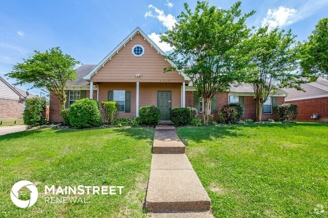 Building Photo - 6719 Ross Manor Dr Rental