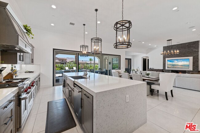 55140 Spring Creek Ct