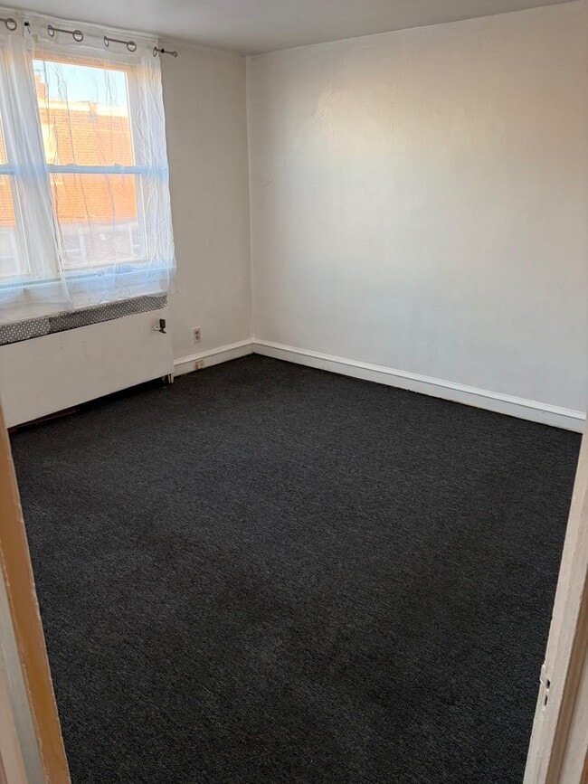 Photo - 7137 Castor Ave Unit 2nd Floor