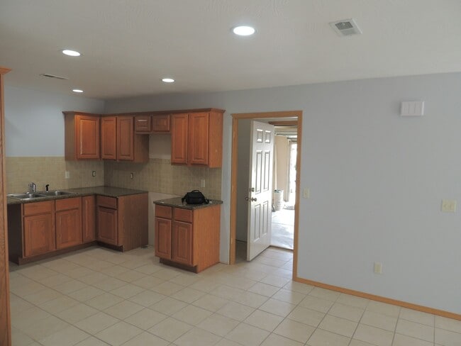 Photo - 649 Rilynn Ave Townhome