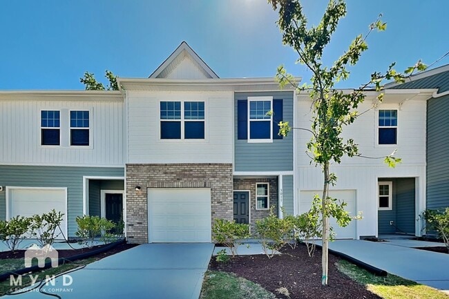 Building Photo - 3015 Fulong Dr