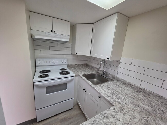 Photo - 10132-712 102 Ave Unit 403