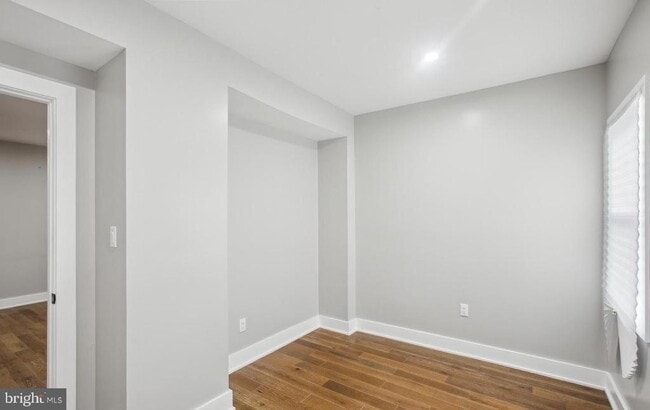 Photo - 1703 West Virginia Ave NE Unit 1