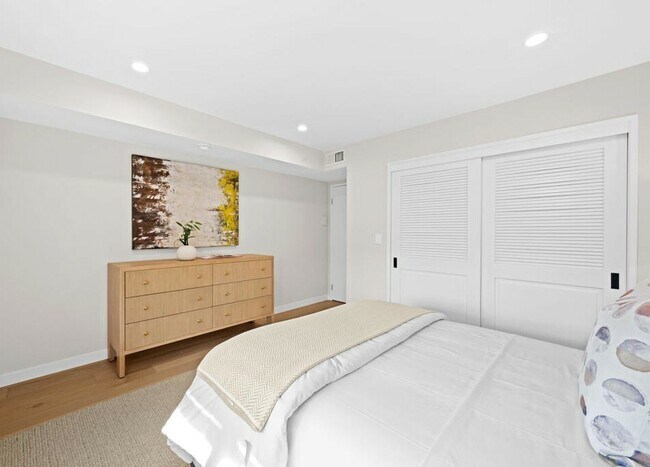 Photo - 266 S Madison Ave Unit 210