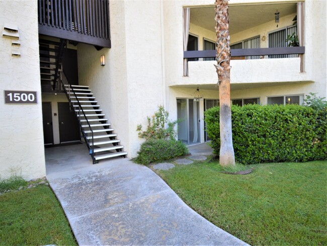 Biltmore Community - Biltmore Community Apartment Unit 105A