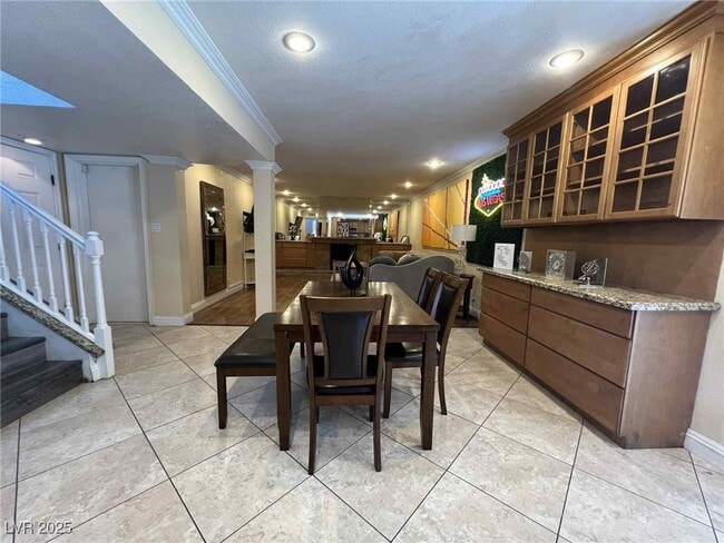 Photo - 2419 E Vegas Valley Dr