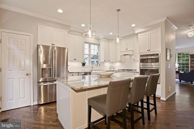 Photo - 1215 Wild Hawthorn Way