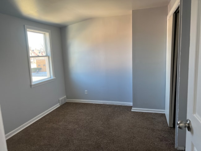 Photo - 8418 W Lincoln Ave