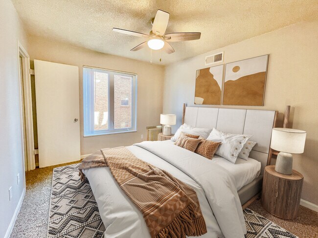 1 Bedroom - Bedroom - The Capri Apartments