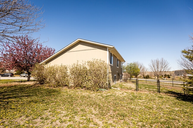 Photo - 2202 Cinder Ct