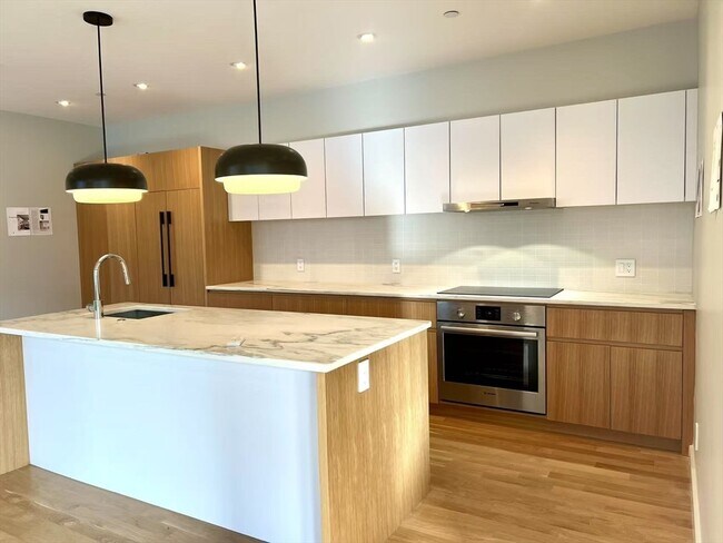 Photo - 145 Willow St Unidad 2