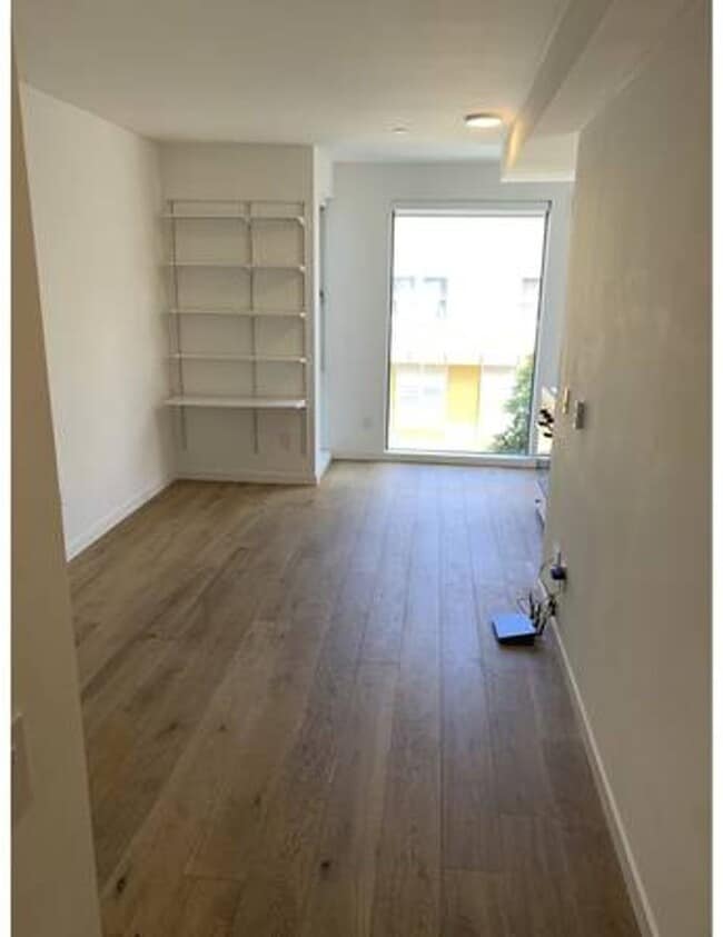 Photo - 1 Hill St Unit 202