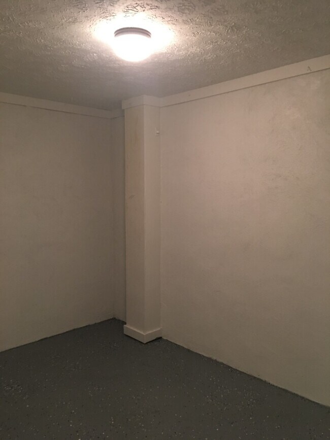 Townhome with Water View House Rental in Bridgeton, NC