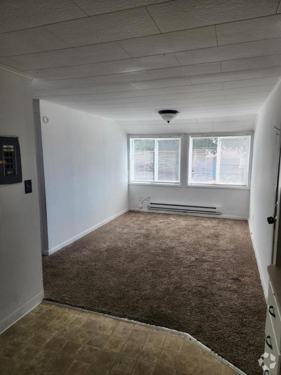 Building Photo - 504 S Pacific Ave Rental