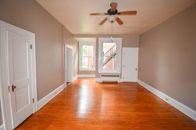 Photo - RTSA301 Unit 159 Thompson St