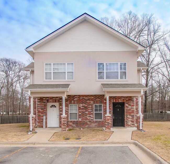 Building Photo - 1208 Sadie Dr Rental