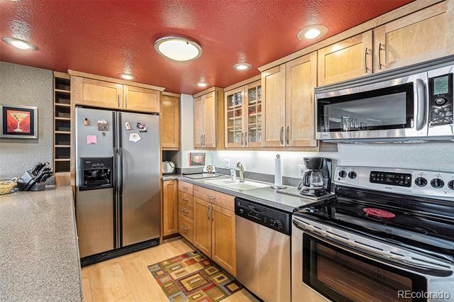 Photo - 1020 15th St Unidad 41J Rental