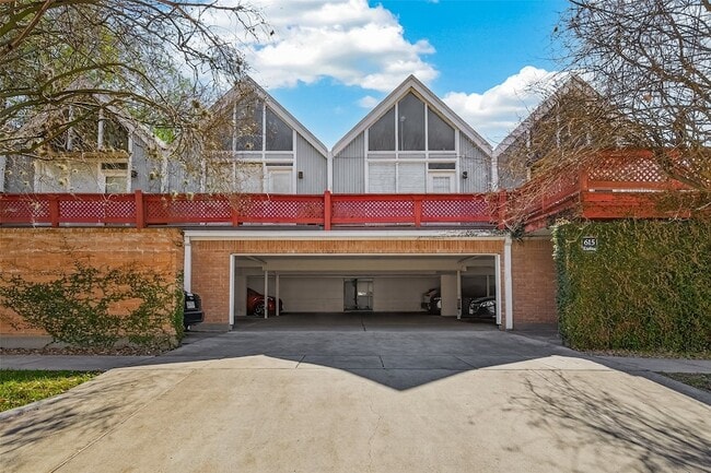 Photo - 615 Kipling St Unit 5