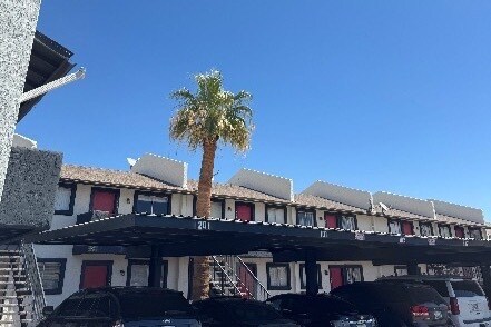Casita Robles Apartments - Casita Robles Apartments