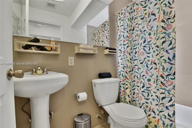 Photo - 6966 Byron Ave Unit 201