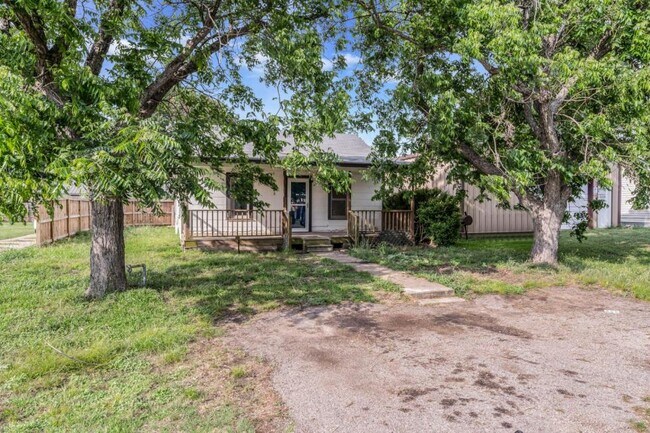 Photo - 803 N Banks St