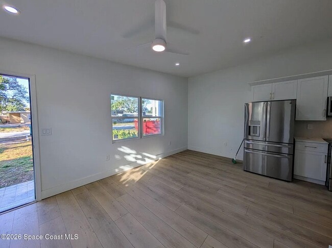 Photo - 1827 Guava Ave