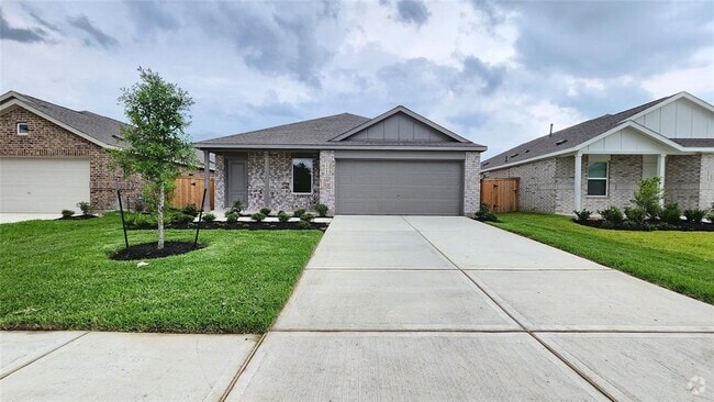 Building Photo - 29015 Rustic Windmill Wy Rental