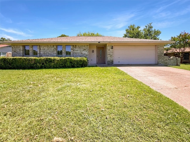 Building Photo - 116 Creekview Dr W Rental