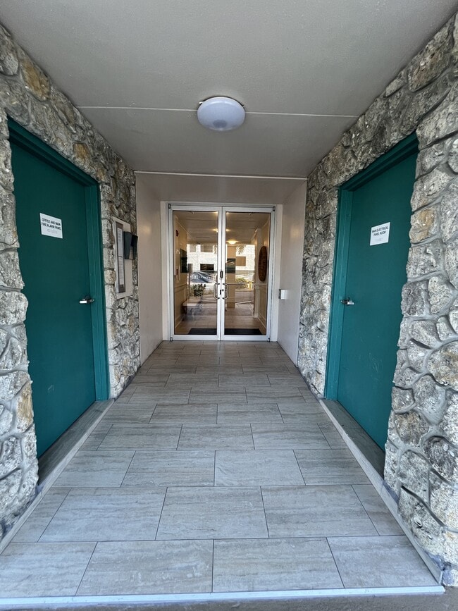 Photo - 4803 Sunset Ct