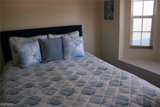 Photo - 2300 Valparaiso Blvd